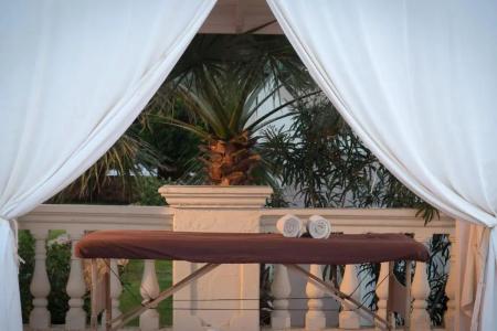 Notos Heights & Suites - 291