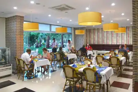 Gardenia Beach - 37
