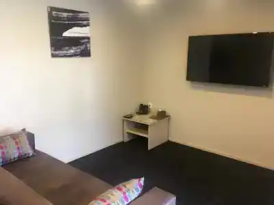 Ellerslie Palms - 50