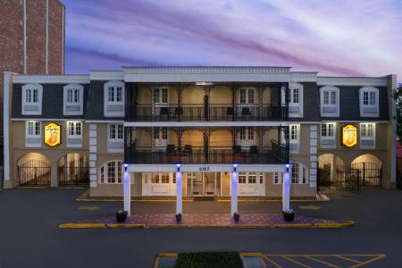 Super 8 by Wyndham New Orleans - 10