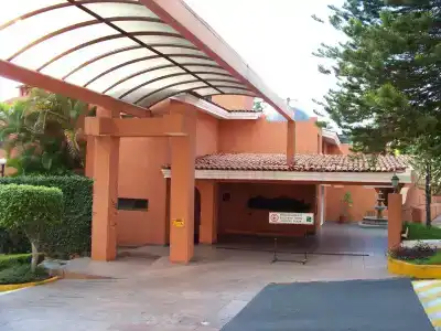 Country Plaza - 29