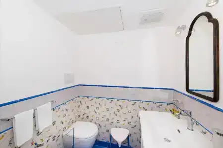 Eden Roc Suites - 308