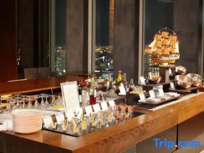 Nagoya Prince Sky Tower - 62
