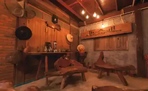 The history cafe' & - 10