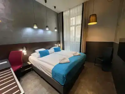 Carat Boutique - 2