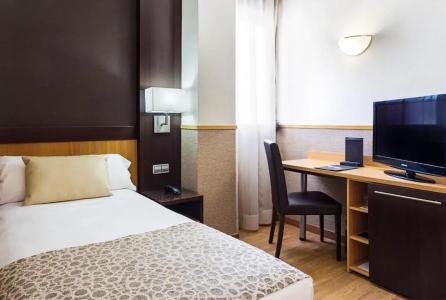 Catalonia Giralda - 35