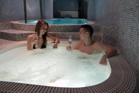 Capital with private wellness - 24