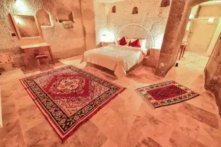 Mosaic Cave - 67
