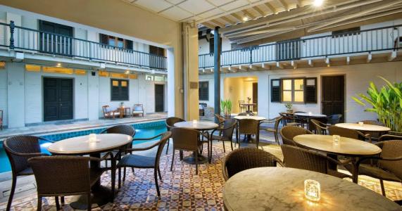 Noordin Mews - 22