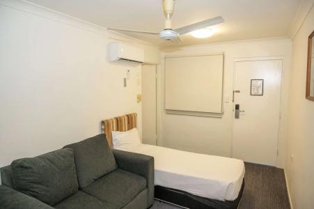 Best Western Cattle City Motor Inn - 59