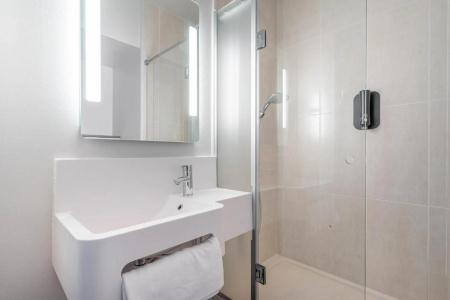 b&b hôTel Marseille Euromed - 7
