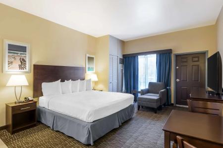 Best Western Plaza - 25