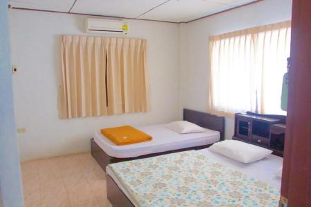 Sichang Shine Khao Resort - 22