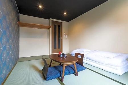 Oyo Ryokan Sparkling Dolphins Inn Kyoto - 72