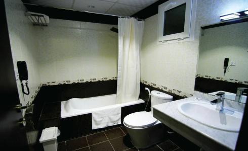 Remas Suites - Al Khoudh, Seeb, - 9