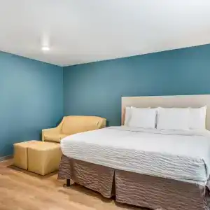 WoodSpring Suites - 47