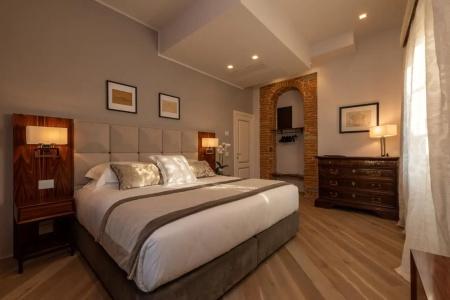 Donati Luxury Tower Suites - 264