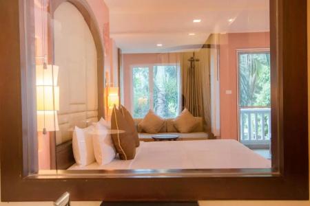 Grand Pacific Sovereign Resort & Spa - 77