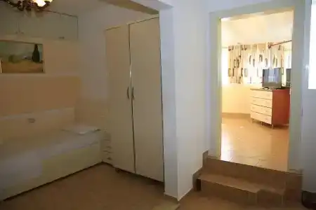 Qeparo Napolon Complex - 11