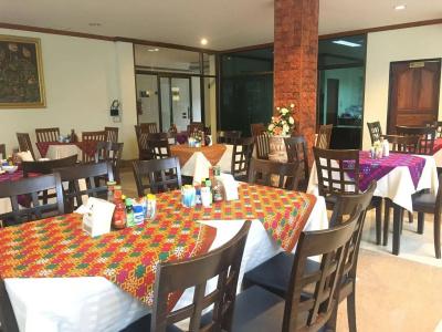 Krabi Phetpailin - 13