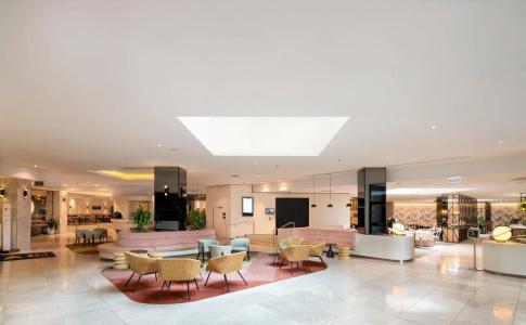 Novotel International Airport - 1