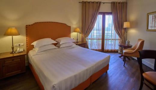 Xenia Palace Portaria - 45