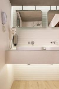Tsikeli Meteora - Adults Friendly - 259