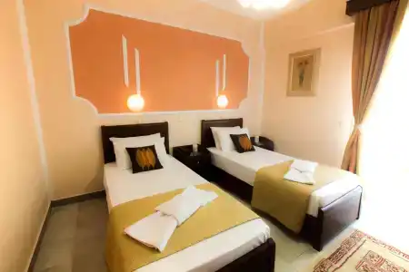 Sirena Beach - 1