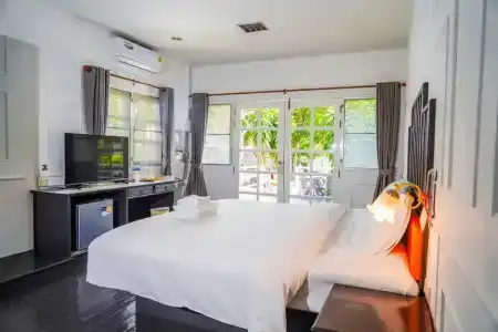 Lunarhut Resort - 65