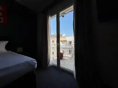 Connect Suites - 72