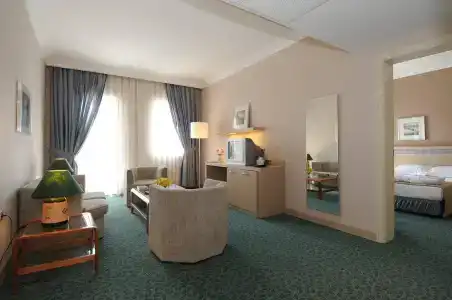 Pam Thermal Clinic & Spa - 3