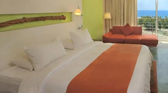 E-Spa & Resort - 90