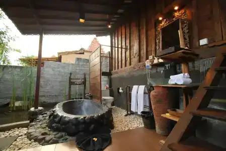 KajaNe Yangloni at Bali - 26