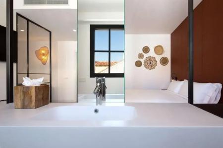 Atocha Madrid, Tapestry Collection by Hilton - 33