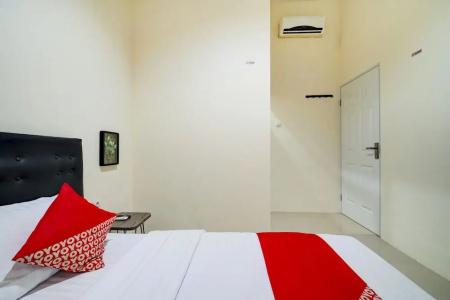 OYO 90778 River inn Malioboro - 24