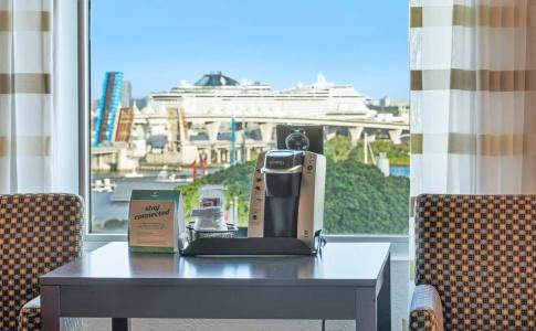 Holiday Inn Port Of Miami-Downtown, An Ihg - 7