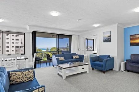 Burgess @ Kings Beach - 120
