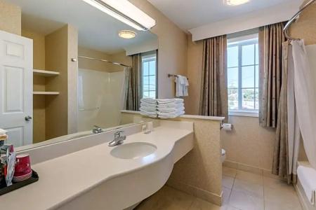 Ogunquit and Suites - 52