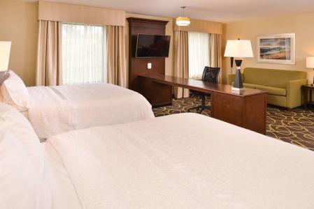 Hampton Inn Midtown-Aksarben - 19