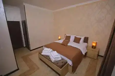 GM Rest House - 10