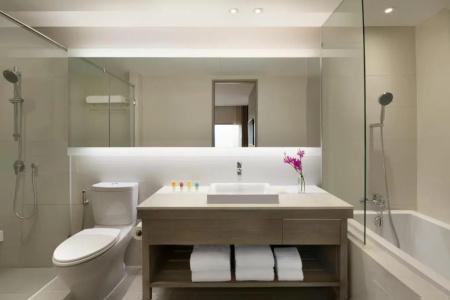 Hyatt Place Bangkok Sukhumvit - Sha Plus Certified - 43