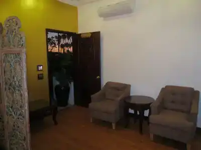 Beyond Yangon Inn - 0
