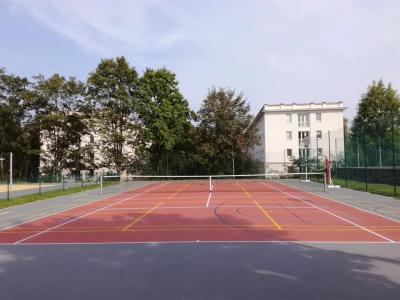University - 9