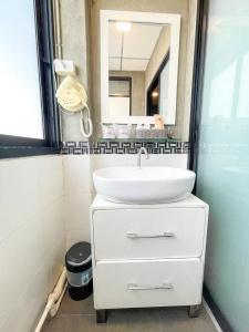 Baik Suite - 8