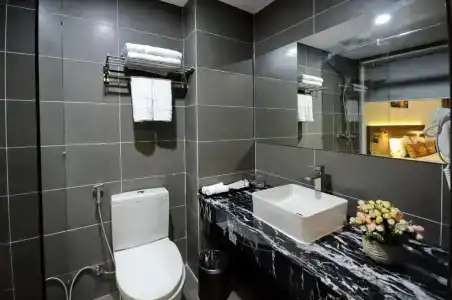 Crown Nguyen Hoang - 49