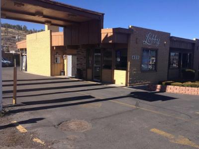 Snow Peak Inn - 1