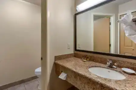 Best Western Plus Las Vegas West - 61
