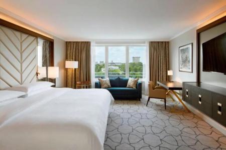 Sheraton Grand Warsaw - 56