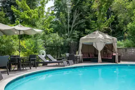 Hilton Scotts Valley - 16