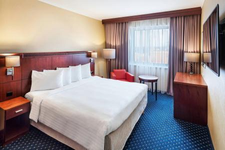 Courtyard by Marriott Prague City - 3